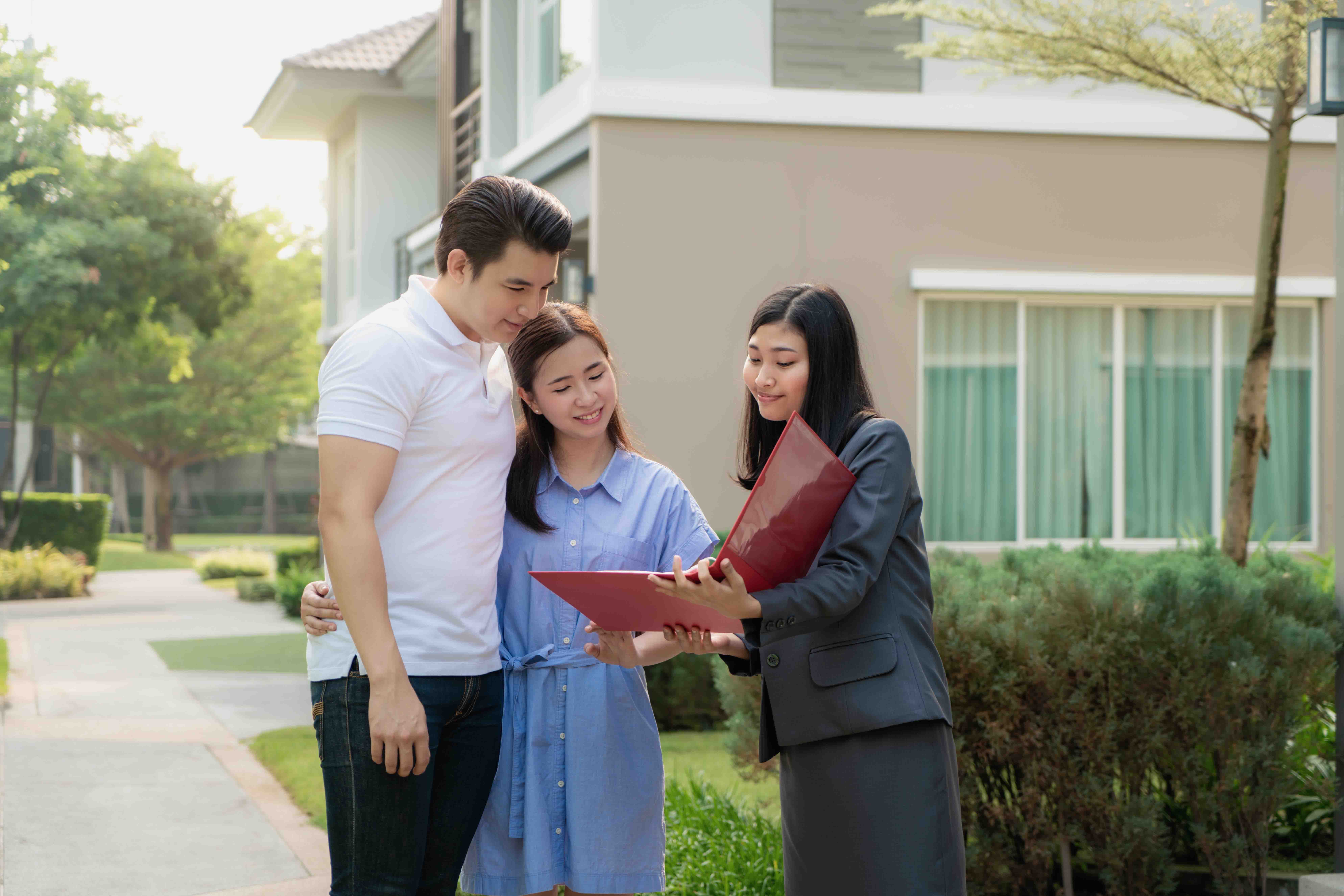 Đội bán thổ cư, dự án lẻ